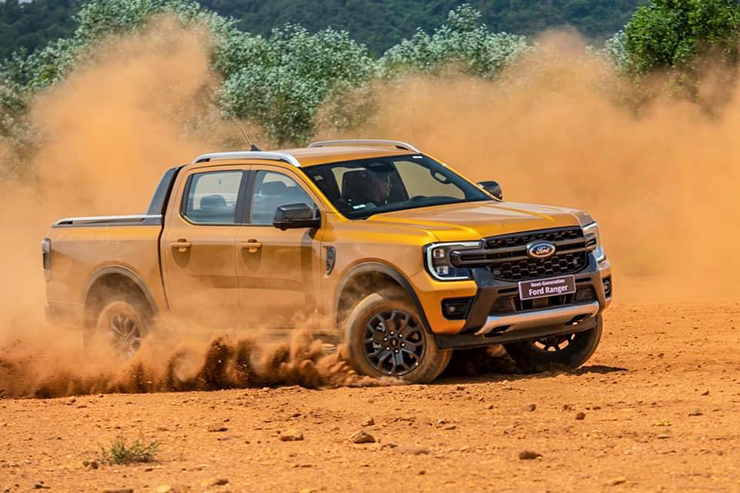 Ford Việt Nam công bố giá bán dòng xe Ranger thế hệ mới từ 659 triệu đồng - 7