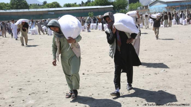 Một năm kể từ khi Taliban tiếp quản Kabul, cuộc sống tại Afghanistan đã thay đổi ra sao? - 1