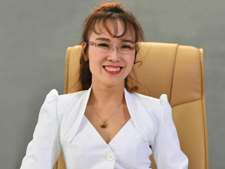 Người phụ nữ giàu nhất Việt Nam đang nắm giữ khối tài sản thế nào?