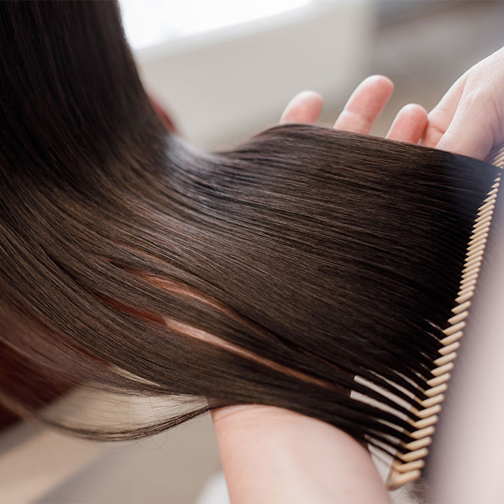 Tất tần tật mọi nguyên nhân khiến tóc gió thôi bay và cách giúp tóc mọc dày mượt mà - 4