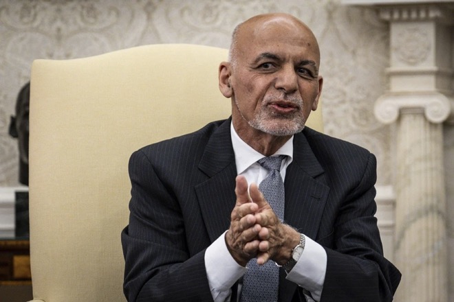 Cựu Tổng thống Afghanistan lên tiếng sau một năm tháo chạy khỏi Kabul - 1