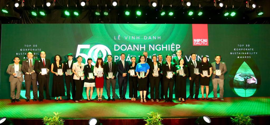 AkzoNobel giành giải thưởng Top 50 Doanh nghiệp Phát triển Bền vững 2022 tại Việt Nam - 2