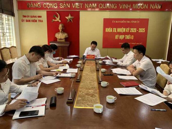 3 cán bộ Sở Y tế Quảng Ninh bị khai trừ Đảng - 1