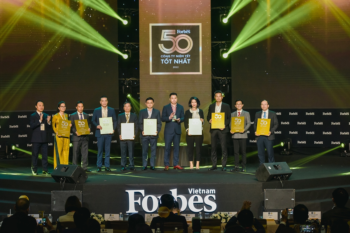 Vinamilk – 10 năm liền góp mặt trong Top 50 doanh nghiệp niêm yết tốt nhất của Forbes Việt Nam - 2