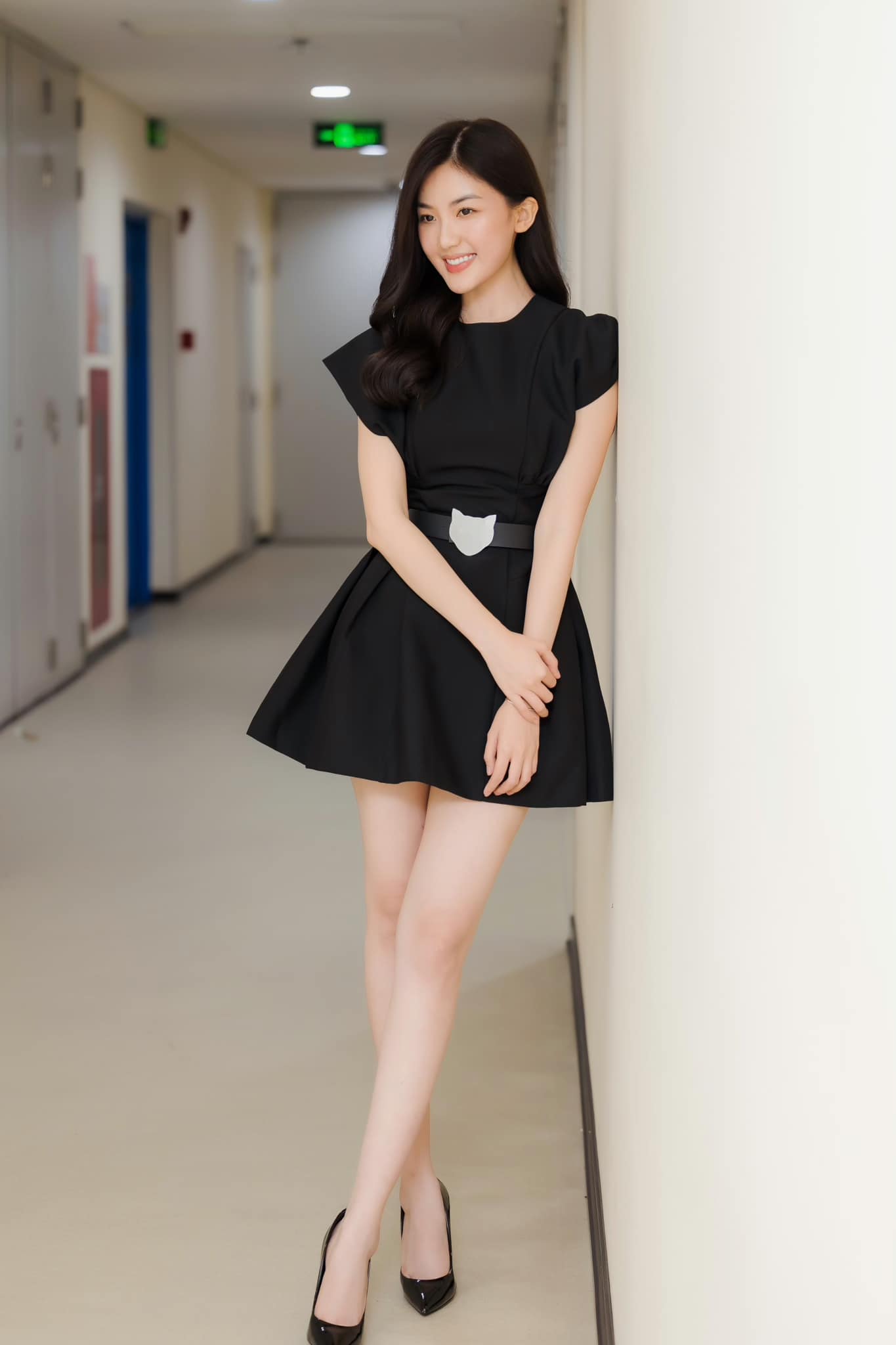 Nữ diễn viên quê Thanh Hóa mặt xinh, dáng đẹp cao hơn 1m70 chẳng thua kém hoa hậu - 10
