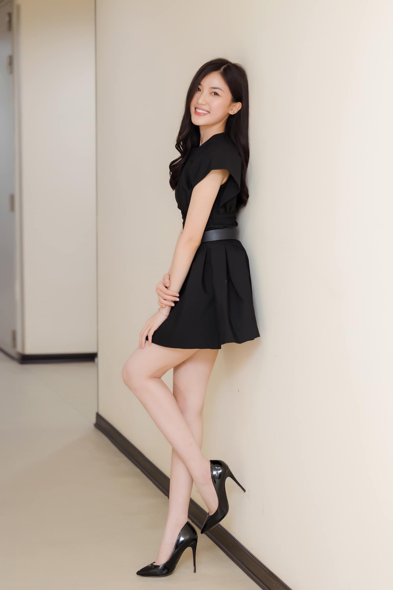 Nữ diễn viên quê Thanh Hóa mặt xinh, dáng đẹp cao hơn 1m70 chẳng thua kém hoa hậu - 11