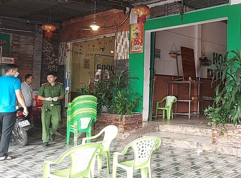 Ăn nhậu lúc 0 giờ, 1 thanh niên bị đâm tử vong vì mâu thuẫn - 1