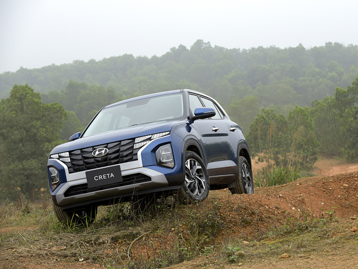 Giá xe Hyundai Creta niêm yết và lăn bánh tháng 8/2022