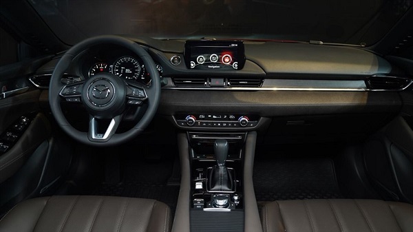 Bảng giá xe Mazda 6 mới nhất nửa cuối tháng 08/2022 - 8