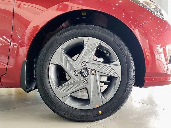 Bảng giá xe Accent nửa cuối tháng 08/2022 - 6
