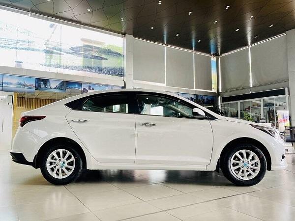 Bảng giá xe Accent nửa cuối tháng 08/2022 - 5