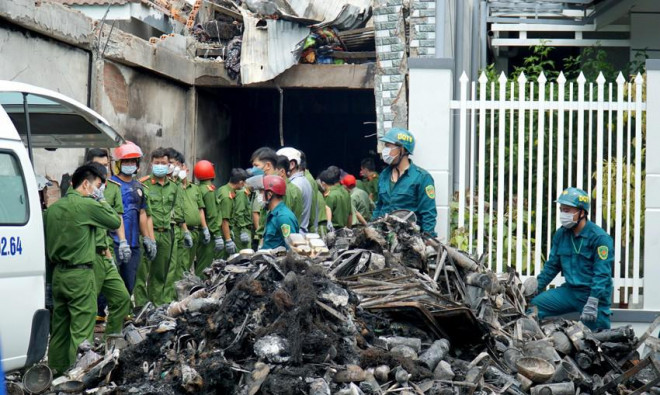 Công an Ninh Thuận đang xác định nguyên nhân vụ cháy 3 mẹ con tử vong - 1