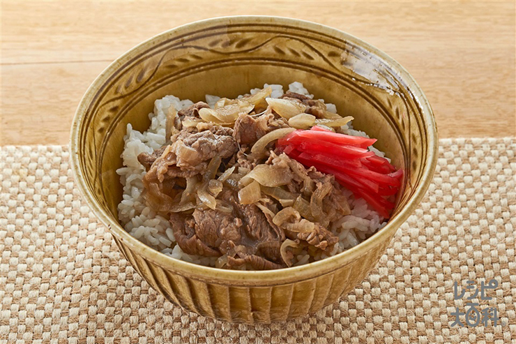 Cách làm cơm bò hành tây kiểu Nhật siêu đơn giản, vụng mấy cũng thành công - 1