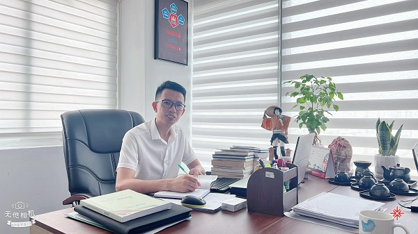 Giám đốc Nguyễn Thanh Bình và sứ mệnh là cầu nối, đưa người lao động và du học sinh đi khắp thế giới - 1
