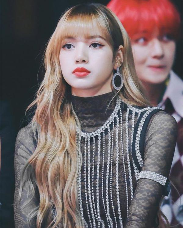 Xoăn sóng lơi: Top 30 kiểu đẹp trẻ trung dẫn đầu xu hướng hiện nay - 11