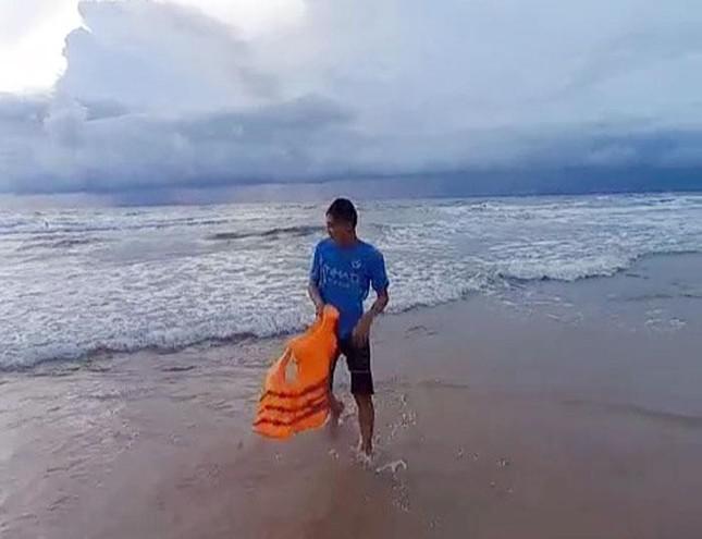 Kỹ sư trẻ kể lại giây phút cứu người đuối nước ở biển Phú Quốc - 2