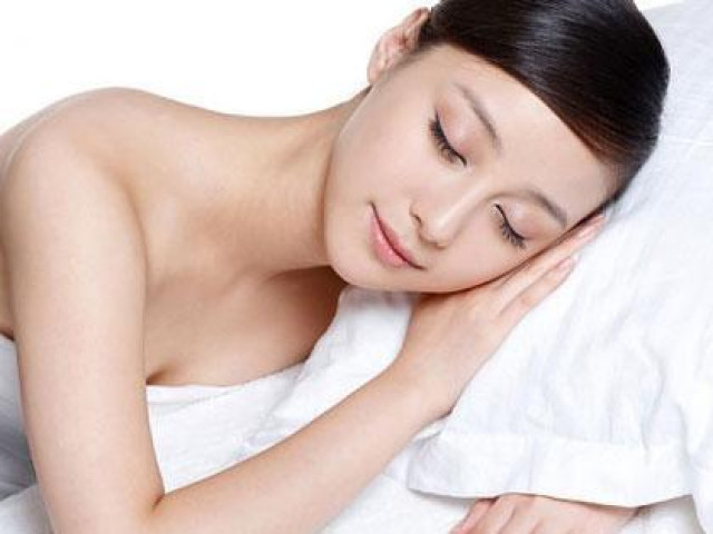 Những thói quen cực xấu khi ngủ có thể gây liệt nửa mặt, khiến bạn già ”cực nhanh” trong một đêm