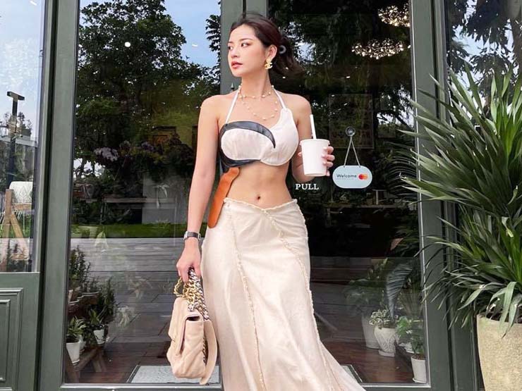 Chiếc áo nhỏ bằng gang tay có gì hot mà khiến vợ đại gia Minh Nhựa, Chi Pu… săn lùng?