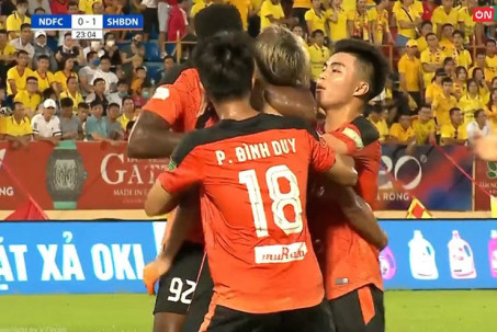 Video bóng đá Nam Định - Đà Nẵng: Thay tướng đổi vận, ngược dòng hiệp 2 (Vòng 14 V-League)
