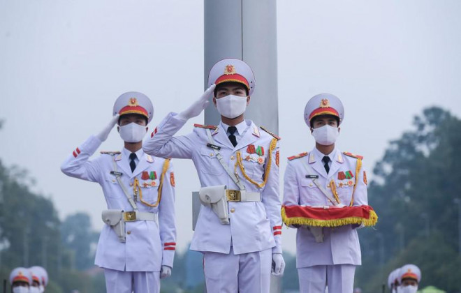 Trang nghiêm nghi lễ thượng cờ ngày Quốc khánh ở quảng trường Ba Đình - 7