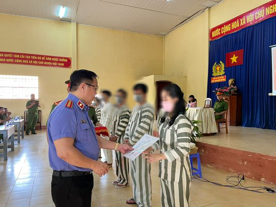 Nhiều phạm nhân Trại tạm giam Chí Hòa được đặc xá, về trong hôm nay - 3