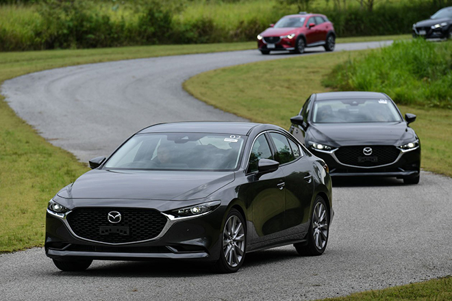 Giá xe Mazda3 lăn bánh tháng 9/2022, ưu đãi tương đương 50% phí trước bạ - 1