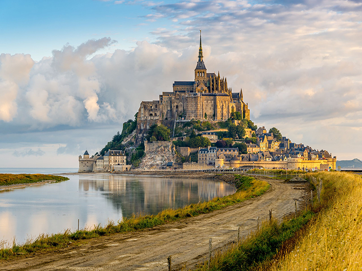 10 thị trấn lãng mạn hơn cả kinh đô ánh sáng Paris, không thể bỏ lỡ khi tới Pháp