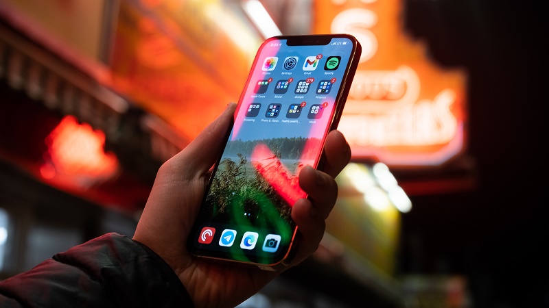 Mẫu iPhone "viền vuông" cực đẹp đang có mức giá tốt bậc nhất hiện nay - 3