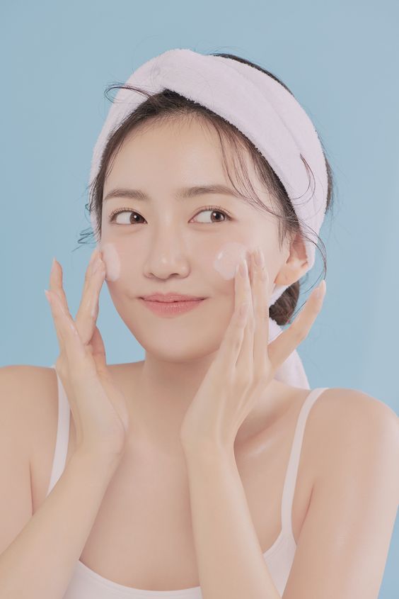 Bạn có cần mua máy tạo độ ẩm không khí để da đẹp trong mùa lạnh? - 1