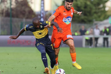 Kết quả bóng đá Laval - Pau FC: Siêu phẩm đánh gót, vỡ òa chiến thắng đầu tiên (Vòng 8 Ligue 2)