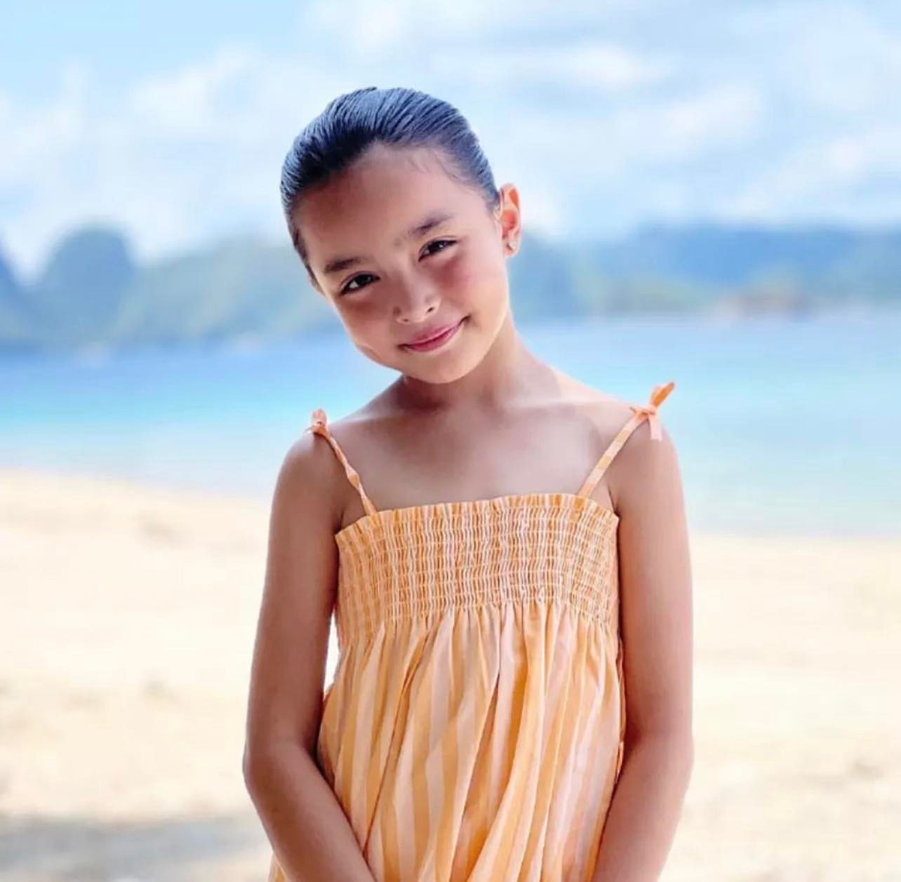 Dung mạo gây sốt của bé 7 tuổi là con gái của người đàn bà đẹp nhất Philippines - 7
