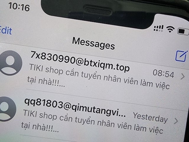 Người dùng iPhone ”than trời” vì tin nhắn spam qua iMessage