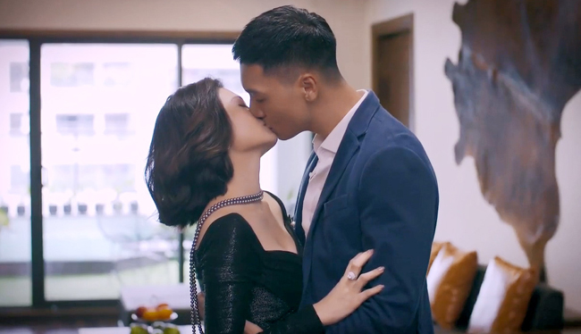 Nàng thơ của Đen Vâu táo bạo hôn hot boy kém 4 tuổi, Mỹ Tâm còn gây bất ngờ hơn - 9
