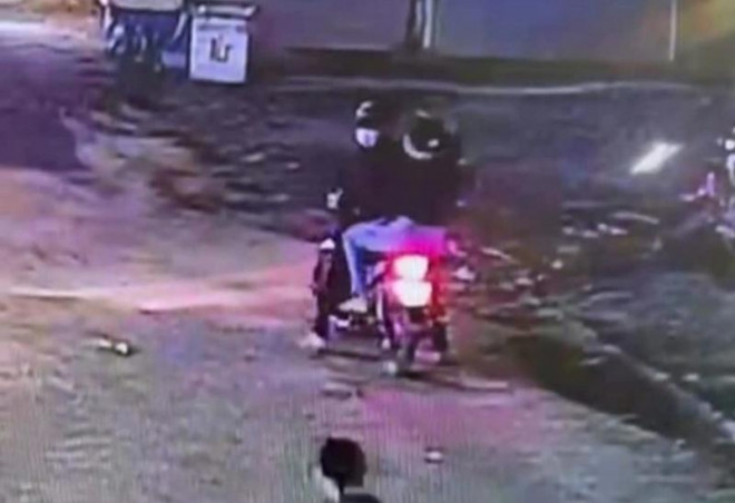 Làm rõ vụ bé gái 13 tuổi theo người ông lạ mặt mất tích nhiều ngày - 1