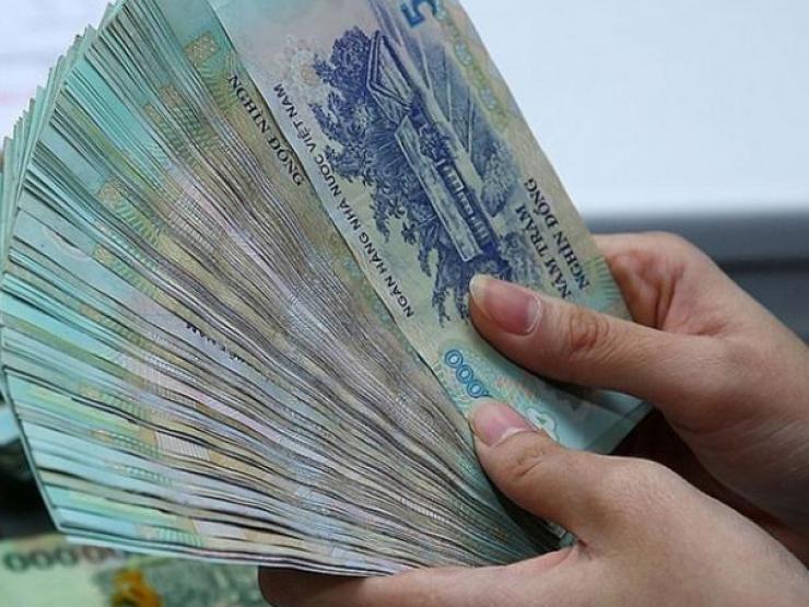 USD liên tục tăng giá, tiền đồng Việt Nam đã mất giá bao nhiêu so với USD?