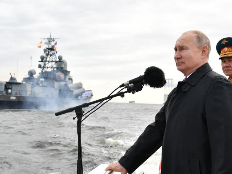 Ông Putin nói về vũ khí Nga ở chiến trường Ukraine