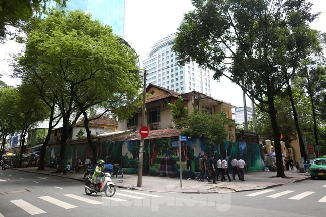 Cận cảnh khu đất 'vàng' rộng hơn 6.000m2 vừa bị TPHCM thu hồi - 16