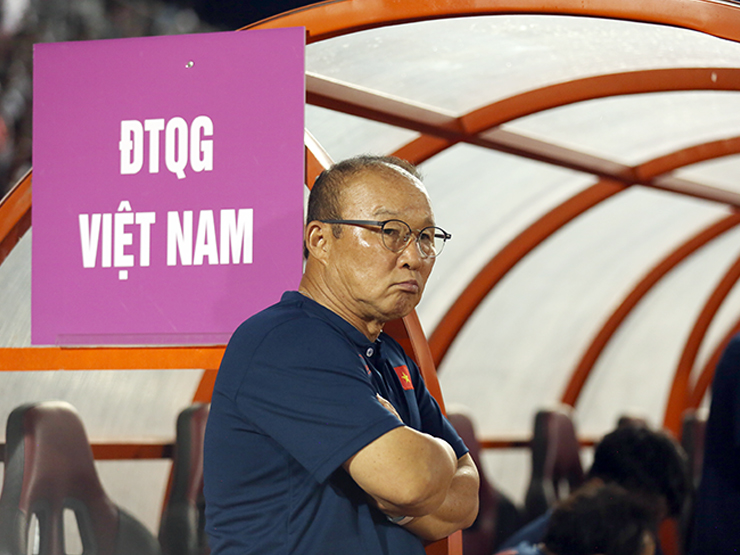 HLV Park Hang Seo bất ngờ rời ĐT Việt Nam đi xem Thái Lan đấu Malaysia