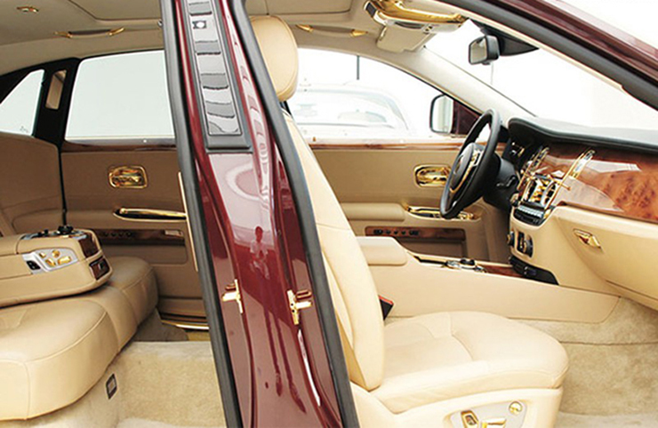 Rolls-Royce Ghost &#34;dát vàng&#34; của ông Trịnh Văn Quyết được đấu giá để trừ nợ - 6
