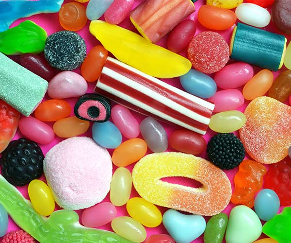 4 kiểu thực phẩm gây hại cho làn da, mái tóc bạn - 3