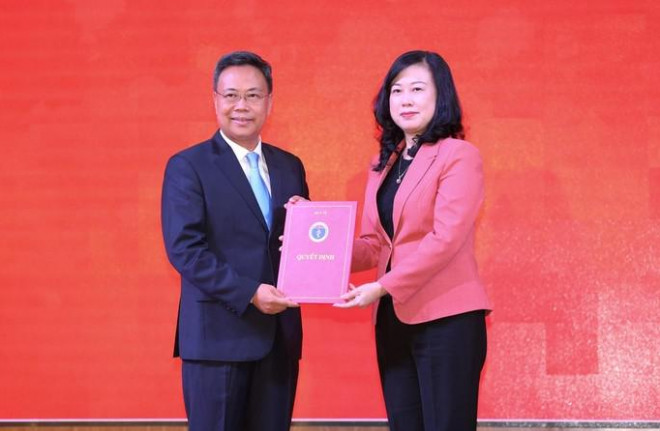 Viện trưởng Viện Huyết học - Truyền máu Trung ương xin thôi tái bổ nhiệm, nghỉ quản lý sớm - 2