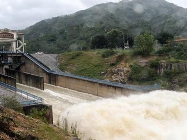 Khánh Hoà xả nước 6 hồ chứa để ứng phó bão Noru