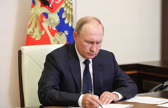 Ông Putin ký luật siết chặt hình phạt với lính đầu hàng và đào ngũ - 1