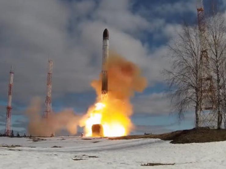 Chuyên gia Nga tiết lộ tính năng mới của siêu tên lửa hạt nhân Sarmat nặng 200 tấn