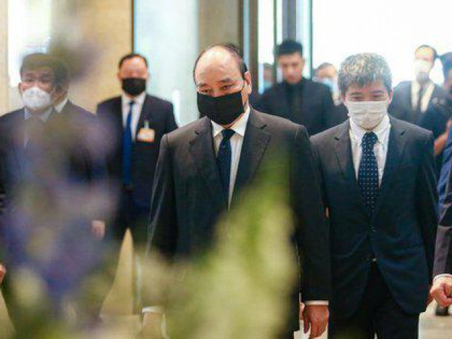 Chủ tịch nước đi máy bay thương mại sang Nhật Bản dự Quốc tang cố Thủ tướng Abe Shinzo