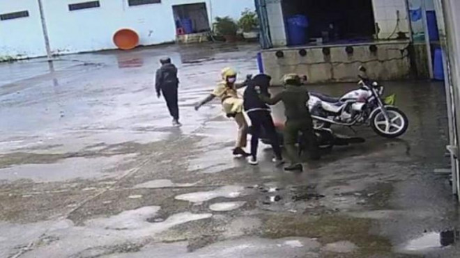 Vụ cảnh sát đánh người ở Sóc Trăng: Nạn nhân có quyền yêu cầu khởi tố - Tin tức