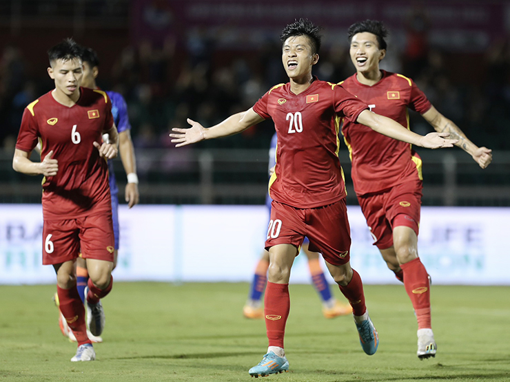 ĐT Việt Nam thắng như chẻ tre: Thăng tiến bảng xếp hạng FIFA, bỏ xa Thái Lan