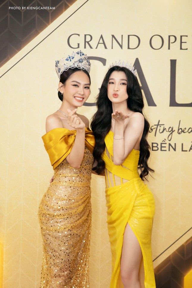 Á hậu Phương Nhi qua ống kính cam thường: Da trắng bật tông, xinh hơn ảnh qua chỉnh sửa - 8