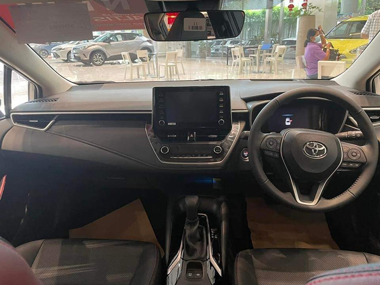 Toyota Corolla Altis GR-S lộ thông tin đăng kiểm tại Việt Nam - 8