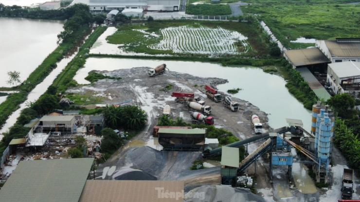 Gần 20 năm &#39;ôm đất&#39; siêu dự án nhà ở sinh thái Đồng Mai thành nơi chăn bò, trạm bê tông &#39;lậu&#39; - 18